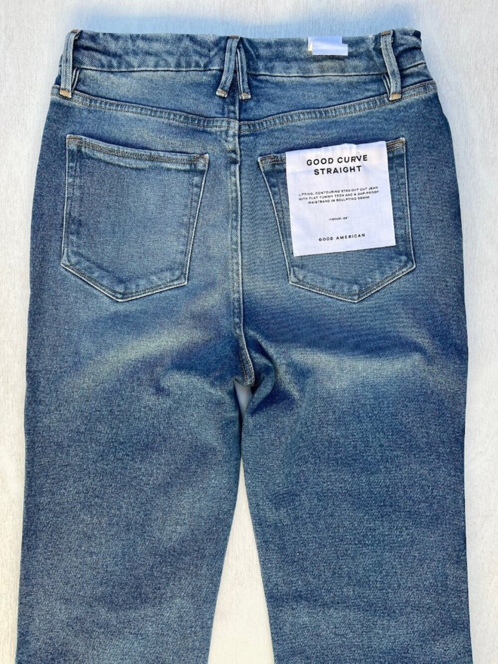 Good American Good Curve High Waist Frayed Straight Leg Jeans Blue 313 Size 6 NW - Picture 9 of 11